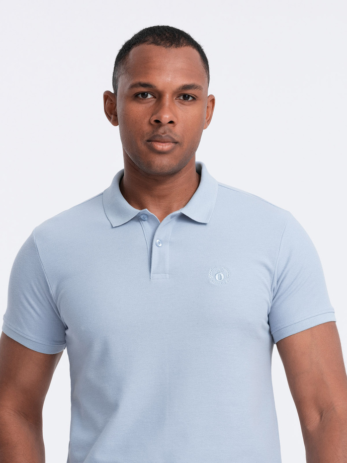 Jednokolorowa koszulka polo męska BASIC z dzianiny pique - niebieski denim V17 OM-POBS-0100