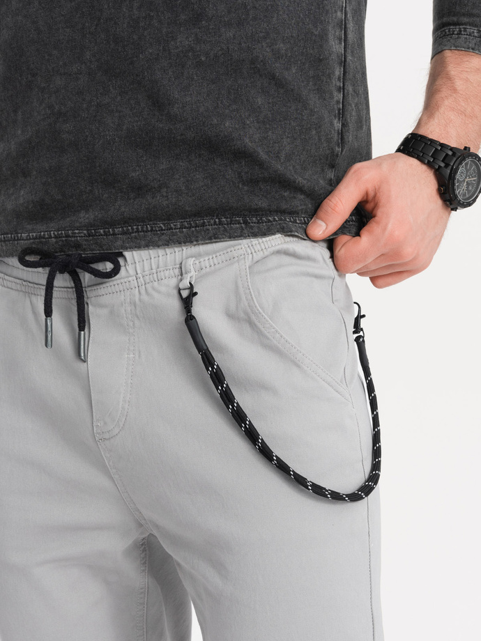 Spodnie męskie materiałowe JOGGERY z ozdobnym sznurkiem - jasnoszare V2 P908
