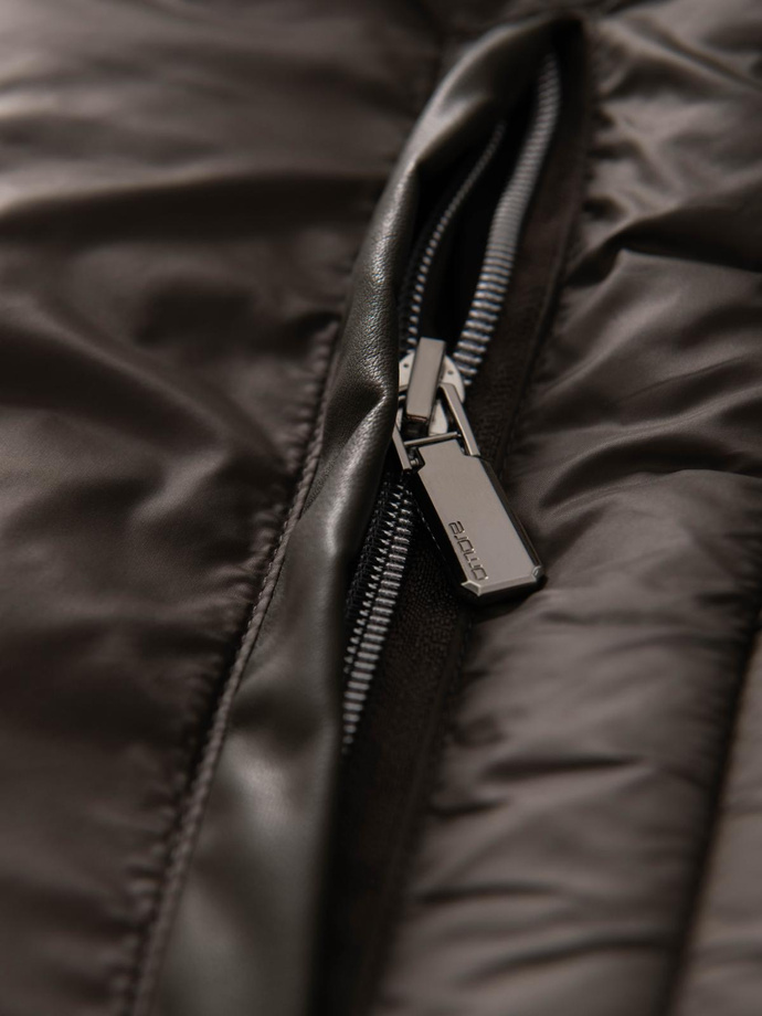 Klasyczna pikowana kurtka męska ze stójką – oliwkowa V3 OM-JALP-0261